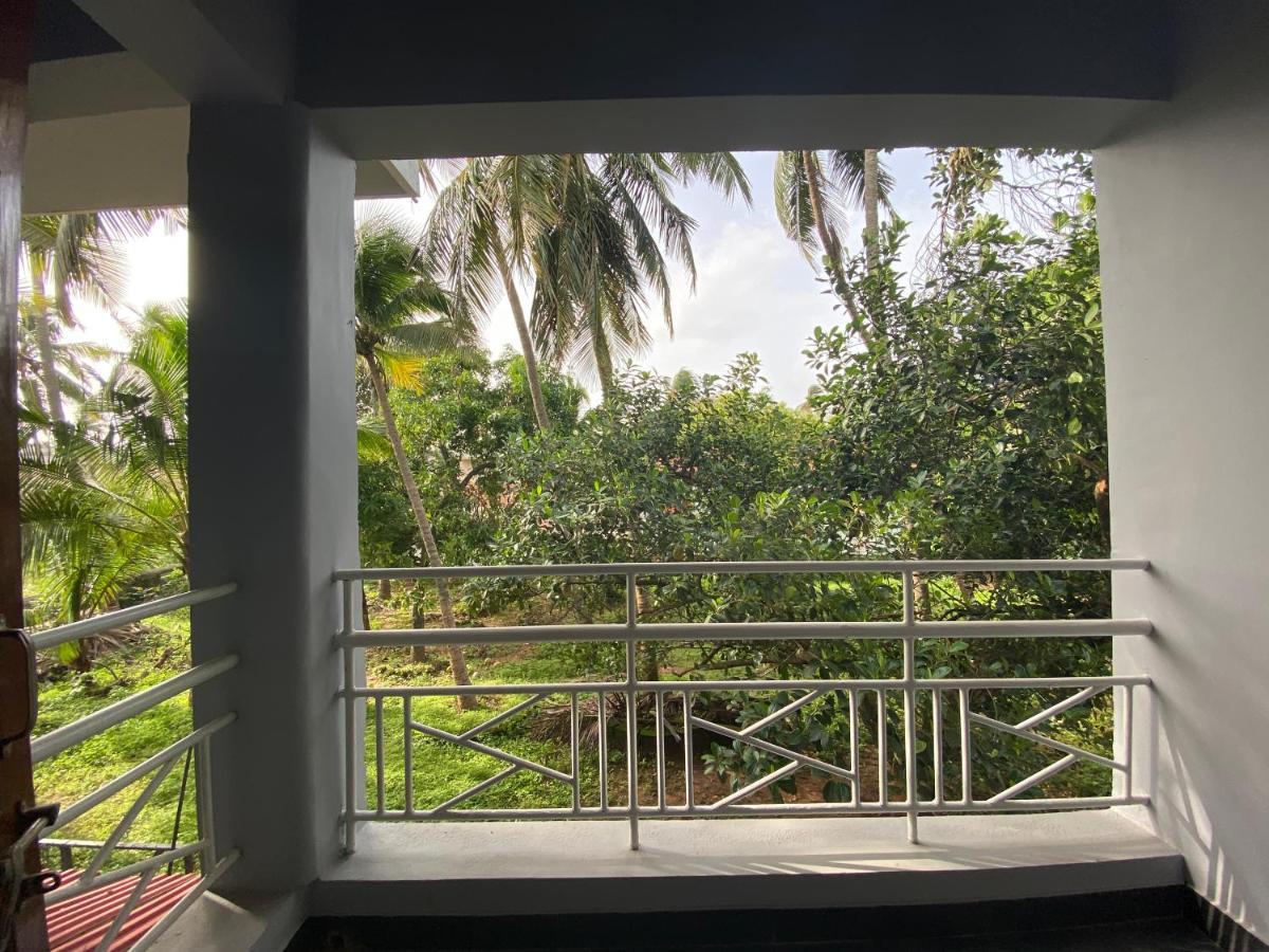 Peravel Beach Holiday Home Candolim Eksteriør bilde