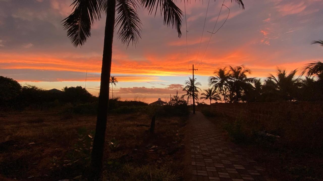 Peravel Beach Holiday Home Candolim Eksteriør bilde